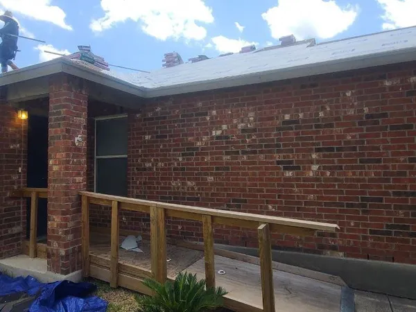 Crew on a single-story re-roof