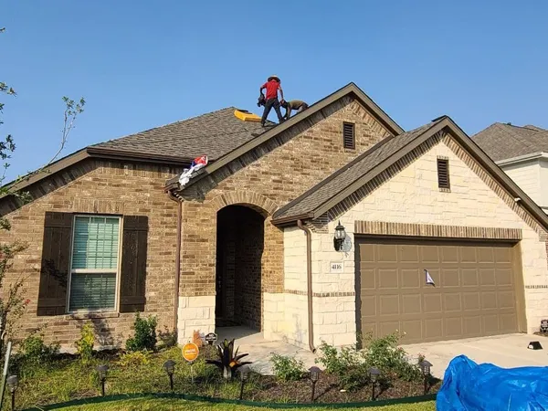 Brick ranch home re-roof